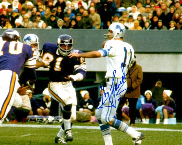 Autographed  GREG LANDRY 8x10 Detroit Lions photo