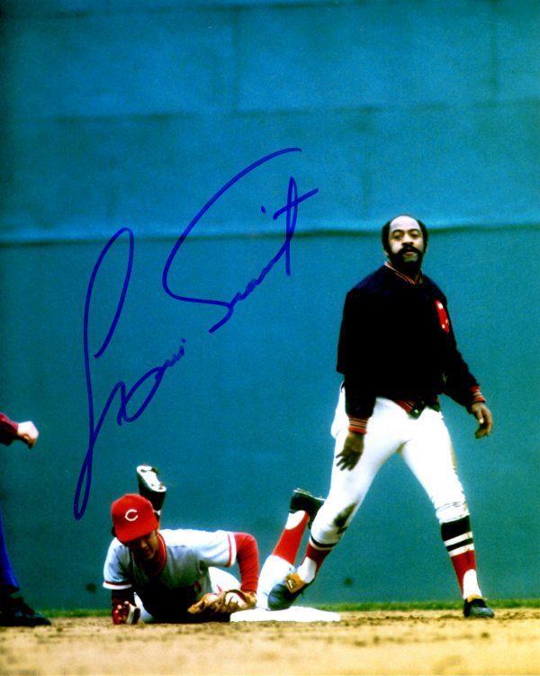 AUTOGRAPHED LUIS TIANT 8X10 Boston Red Sox photo