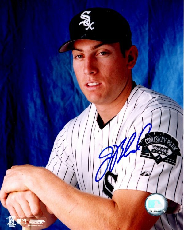 AUTOGRAPHED  JOE BORCHARD 8X10 White Sox photo