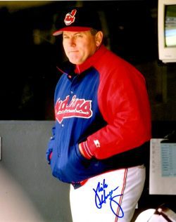 AUTOGRAPHED MIKE HARGROVE 8X10 Cleveland Indians Photo