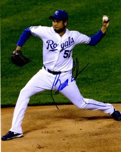 AUTOGRAPHED BRUCE CHEN 8X10 Kansas City Royals Photo