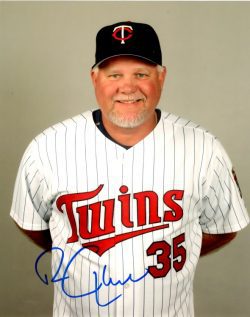 AUTOGRAPHED RON GARDENHIRE 8x10 Minnesota Twins photo