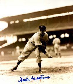 AUTOGRAPHED WALT MASTERSON 8X10 Washington Senators Photo