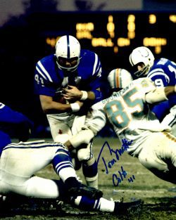 Autographed TOM MATTE 8X10 Baltimore Colts photo