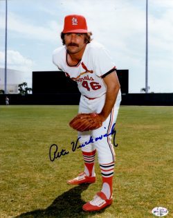 AUTOGRAPHED PETE VUCKOVICH 8X10 St. Louis Cardinals photo