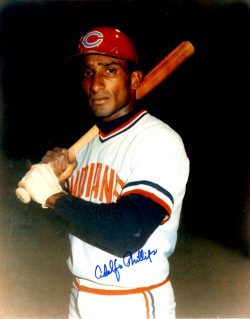 AUTOGRAPHED ADOLFO PHILLIPS 8X10 Cleveland Indians Photo
