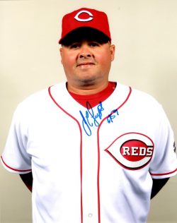 AUTOGRAPHED JUAN LOPEZ 8X10 photo Cincinnati Reds