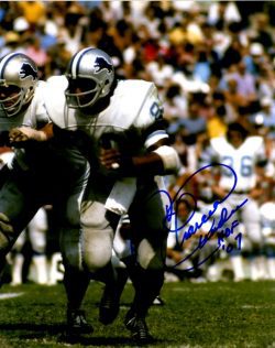 Autographed CHARLIE SANDERS 8X10 DETROIT LIONS photo