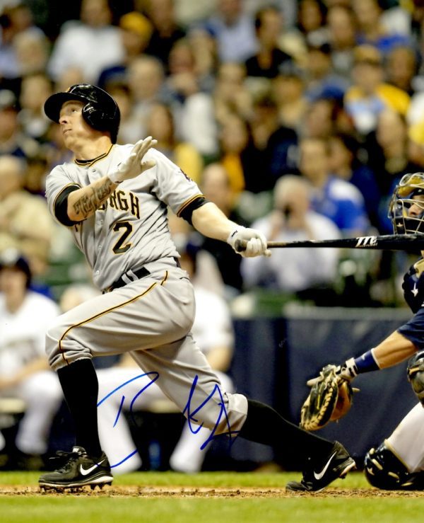 Autographed BRANDON INGE 8X10 Photo Pittsburgh Pirates