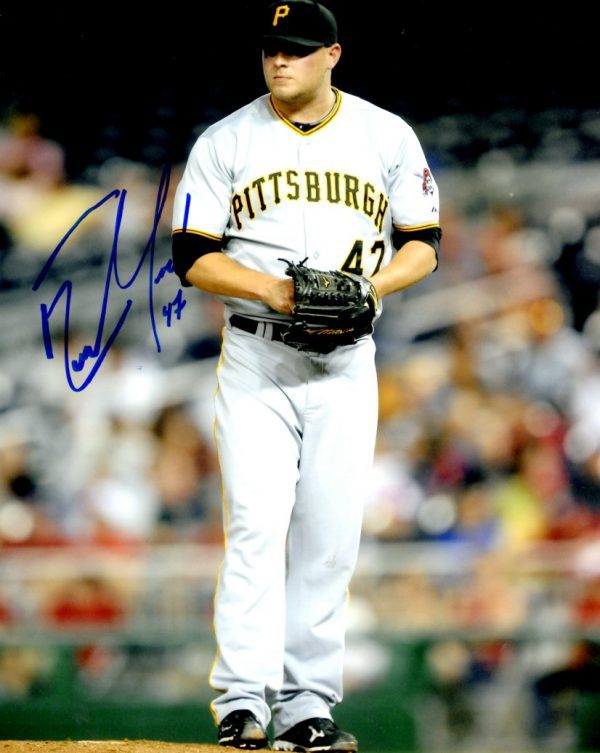 Autographed EVAN MEEK 8X10 Photo Pittsburgh Pirates
