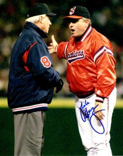 AUTOGRAPHED MIKE HARGROVE 8X10 photo  Cleveland Indians