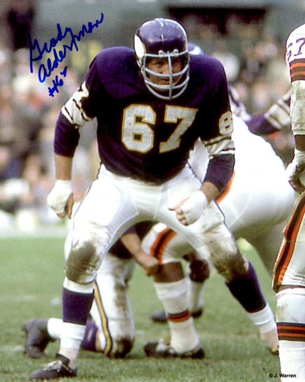 Autographed  GRADY ALDERMAN 8X10 Minnesota Vikings Photo