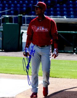 AUTOGRAPHED RONNY CEDENO 8X10 Philadelphia Phillies Photo