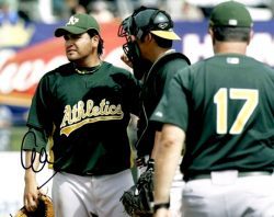 AUTOGRAPHED EDGAR GONZALEZ 8X10 photo Oakland A's