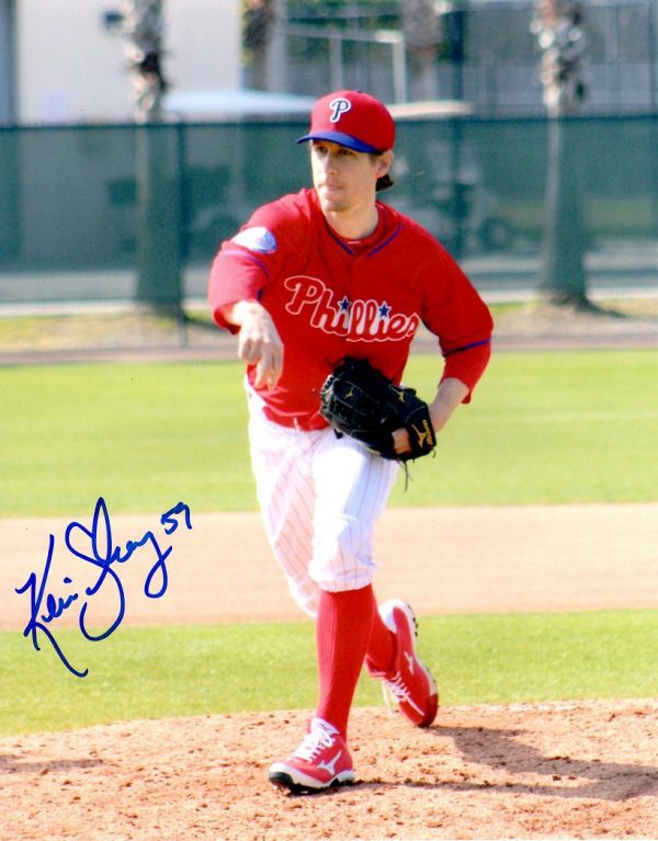 AUTOGRAPHED KEVIN SLOWEY  8X10 Philadelphia Phillies Photo
