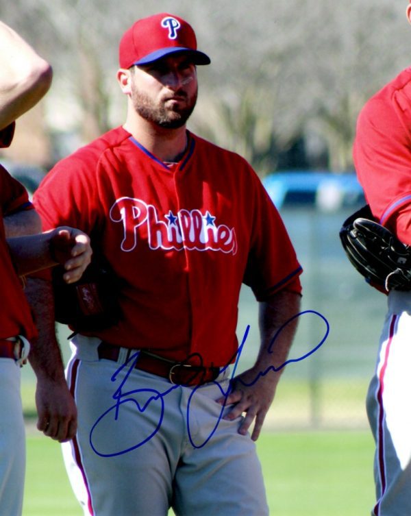 AUTOGRAPHED BRAD LINCOLN 8X10 Philadelphia Phillies Photo