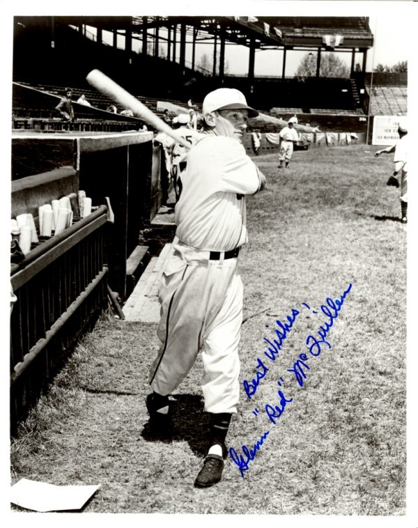 AUTOGRAPHED GLENN RED MCQUILLEN 8X10 St. Louis Browns Photo