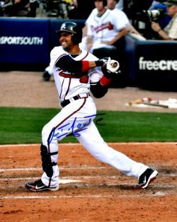 AUTOGRAPHED OMAR INFANTE 8X10 Atlanta Braves photo