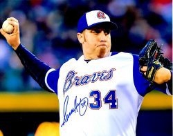 AUTOGRAPHED AARON HARANG 8X10 Atlanta Braves photo
