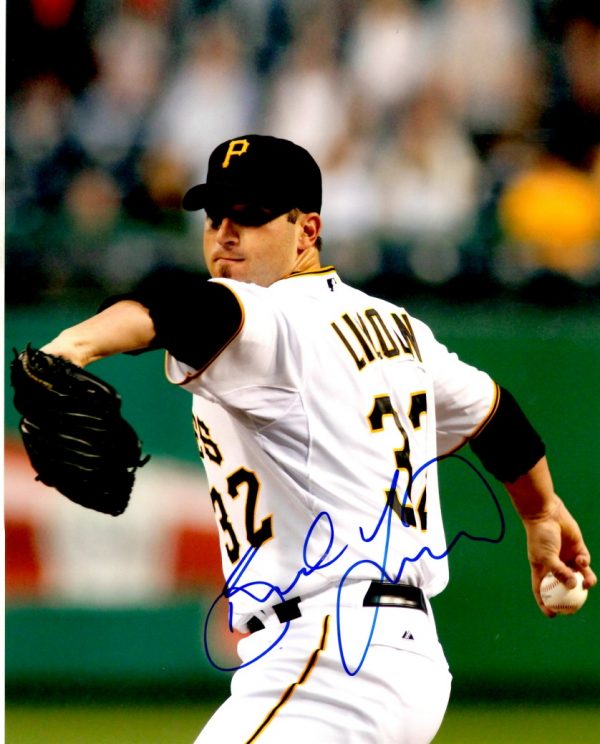 Autographed BRAD LINCOLN 8X10 Photo Pittsburgh Pirates