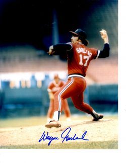 AUTOGRAPHED WAYNE GARLAND 8X10 Cleveland Indians Photo