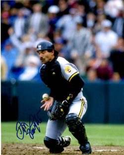 Autographed  DON SLAUGHT 8X10 Photo - Pittsburgh Pirates