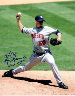 AUTOGRAPHED KEVIN SLOWEY  8X10 Minnesota Twins photo