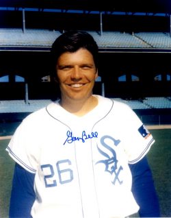 AUTOGRAPHED GARY BELL 8X10 Chicago White Sox Photo
