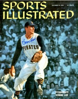 Autographed VERN LAW 8X10 Photo  Pittsburgh Pirates