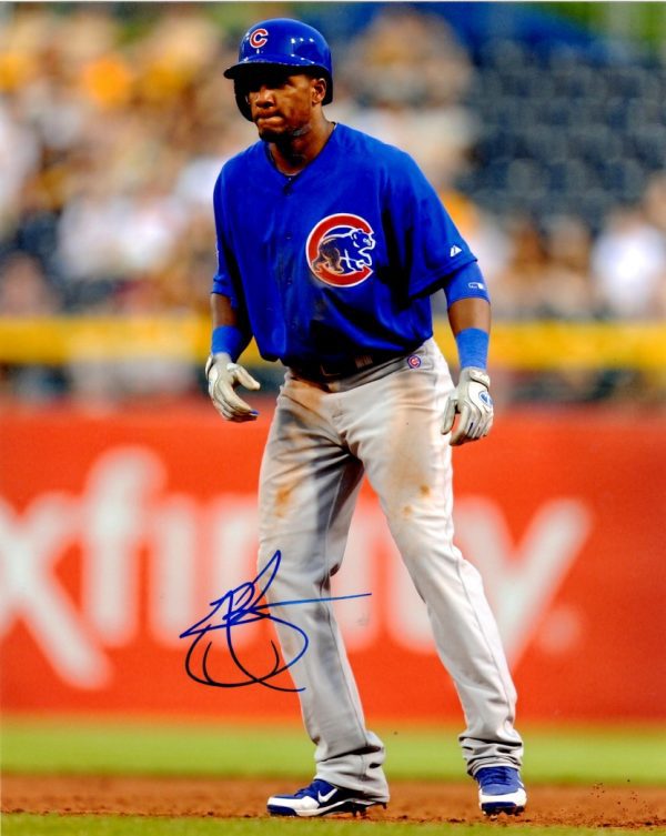 AUTOGRAPHED JULIO BORBON 8X10 Chicago Cubs Photo