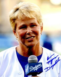 Autographed ANN MEYERS DRYSDALE 810 photo