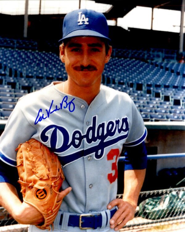 AUTOGRAPHED ED VANDEBERG 8x10 Los Angeles Dodgers photo