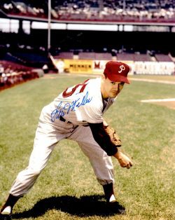 AUTOGRAPHED STU MILLER 8X10 Philadelphia Phillies Photo