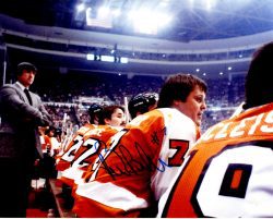 Autographed BILL BARBER HOF 8X10 photo Philadelphia Flyers