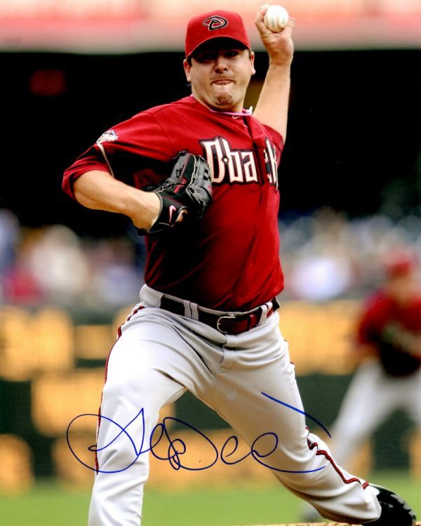 Autographed JOE SAUNDERS 8X10 Arizona Diamondbacks Photo