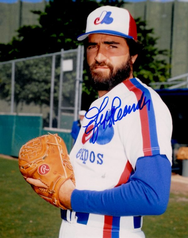 AUTOGRAPHED JEFF REARDON 8X10 Montreal Expos Photo