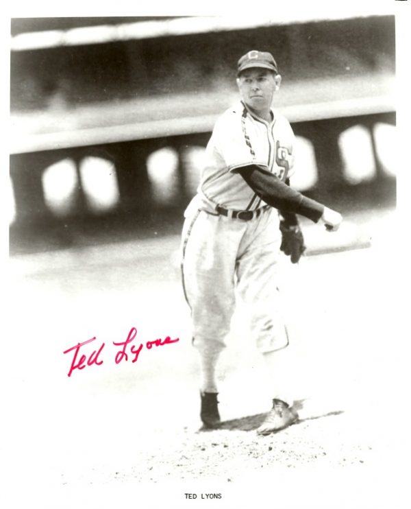 Autographed TED LYONS 8X10 Chicago White Sox photo