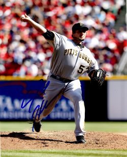 Autographed JOEL HANRAHAN 8X10 Photo Pittsburgh Pirates