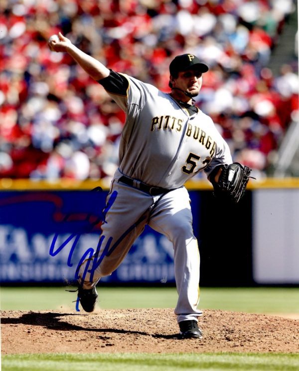 Autographed JOEL HANRAHAN 8X10 Photo Pittsburgh Pirates