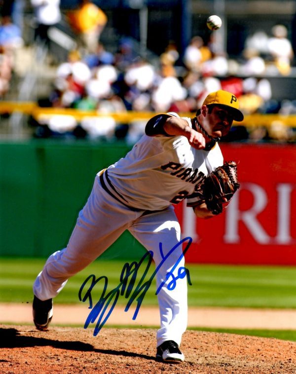Autographed BRYAN MORRIS 8X10 Photo Pittsburgh Pirates