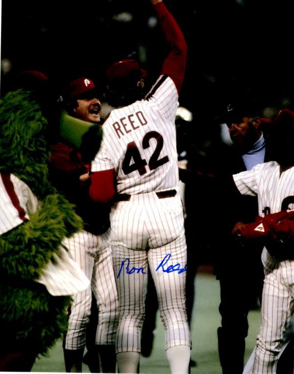 AUTOGRAPHED RON REED 8X10 Philadelphia Phillies Photo