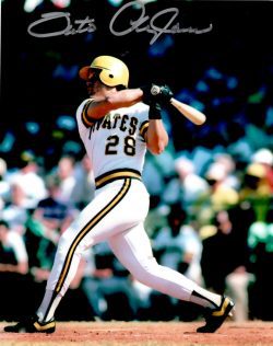 Autographed SIXTO LEZCANO Photo - Pittsburgh Pirates