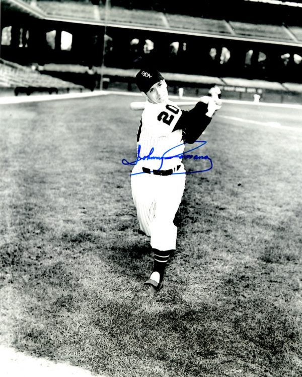 AUTOGRAPHED JOHNNY ROMANO  8X10 Chicago White Sox Photo
