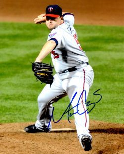 AUTOGRAPHED MATT CAPPS 8X10 Minnesota Twins photo