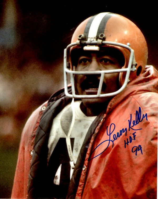 Autographed LEROY KELLY 8X10 Cleveland Browns Photo