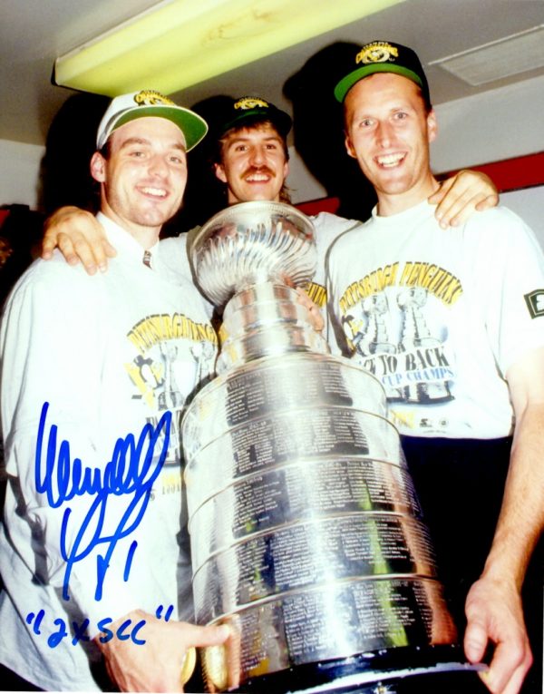 Autographed WENDELL YOUNG 8x10 Pittsburgh Penguins Photo