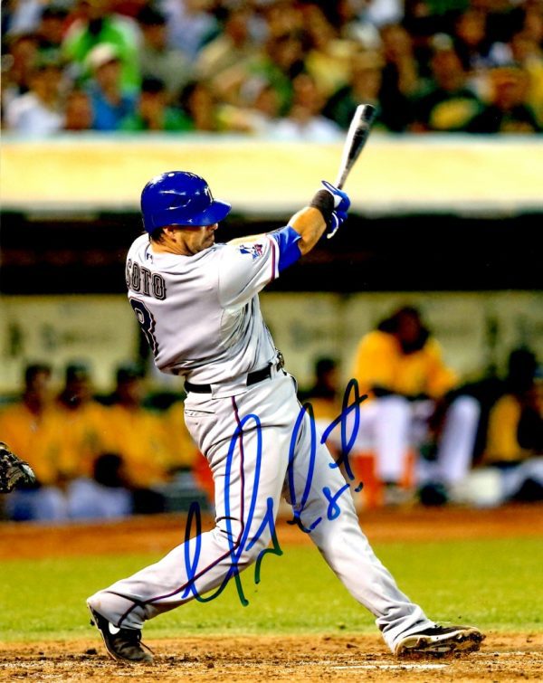 AUTOGRAPHED GEOVANY SOTO 8X10 Texas Rangers Photo