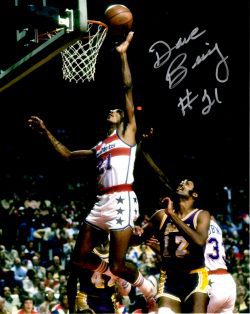 Autographed DAVE BING 8X10 WASHINGTON BULLETS photo
