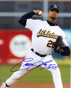 AUTOGRAPHED SIGNED photo ESTEBAN LOAIZA #2 Oakland A's
