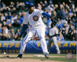 AUTOGRAPHED ANGEL GUZMAN Chicago Cubs Photo